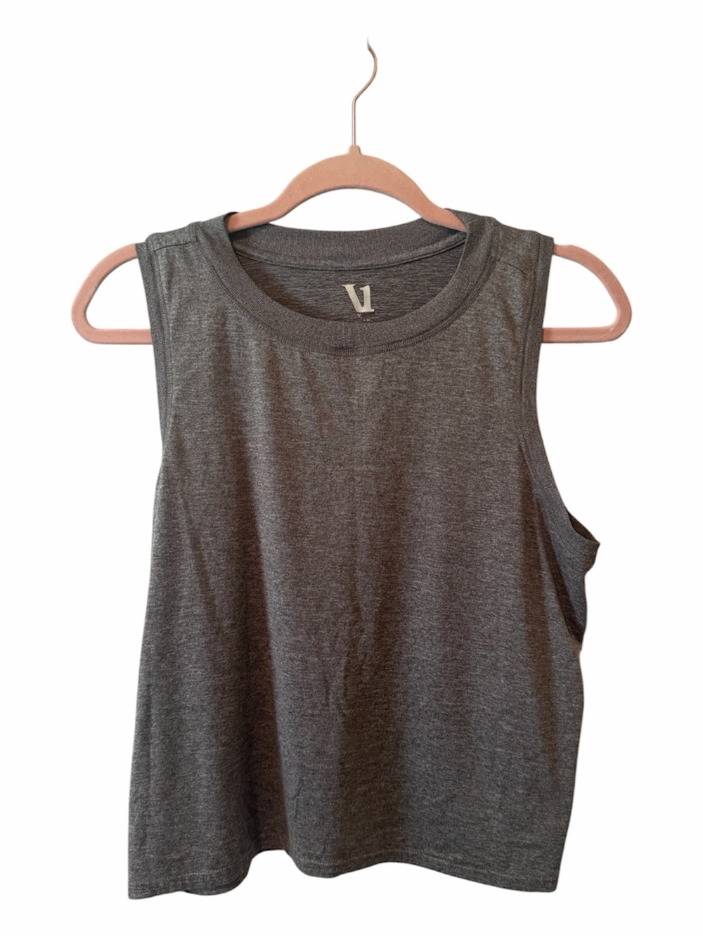 Vuori Gray Tank Size Large GUC G(005)